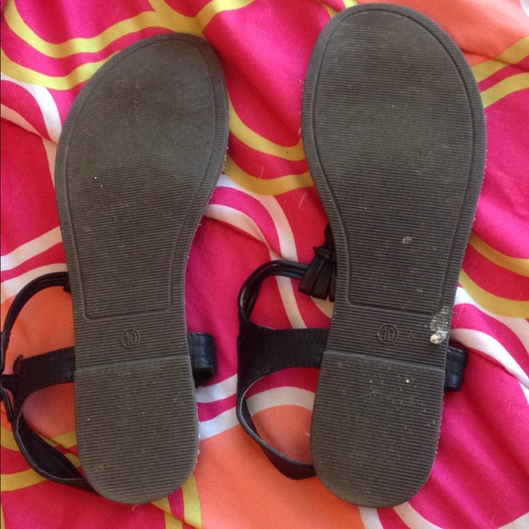 Black Aeropostale sandals - Picture 4 of 4